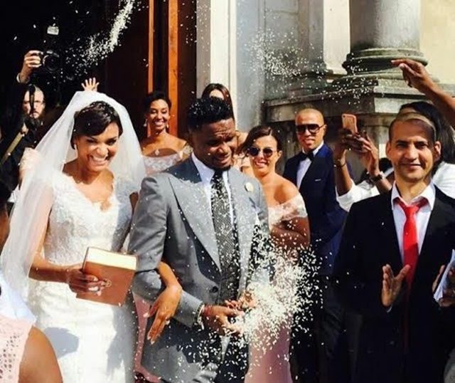 Samuel Eto'o trong lễ cưới với bạn gái lâu năm